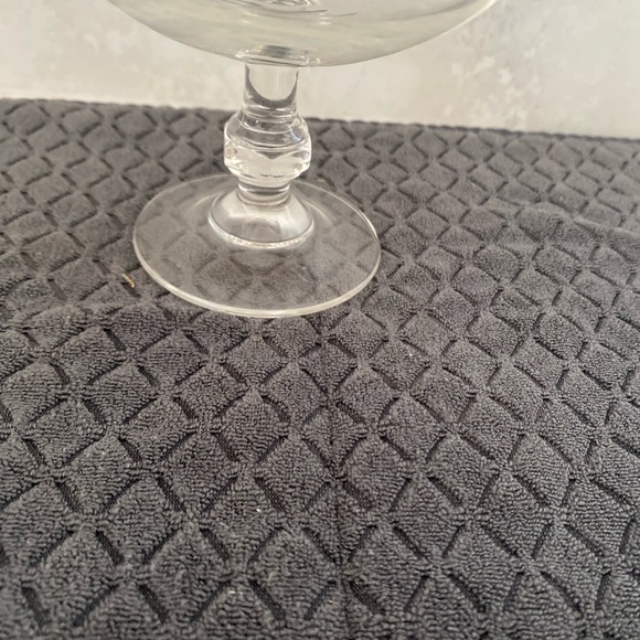 Elegant Clear Glass Etched Dessert /sherbet holders - Picture 2 of 5